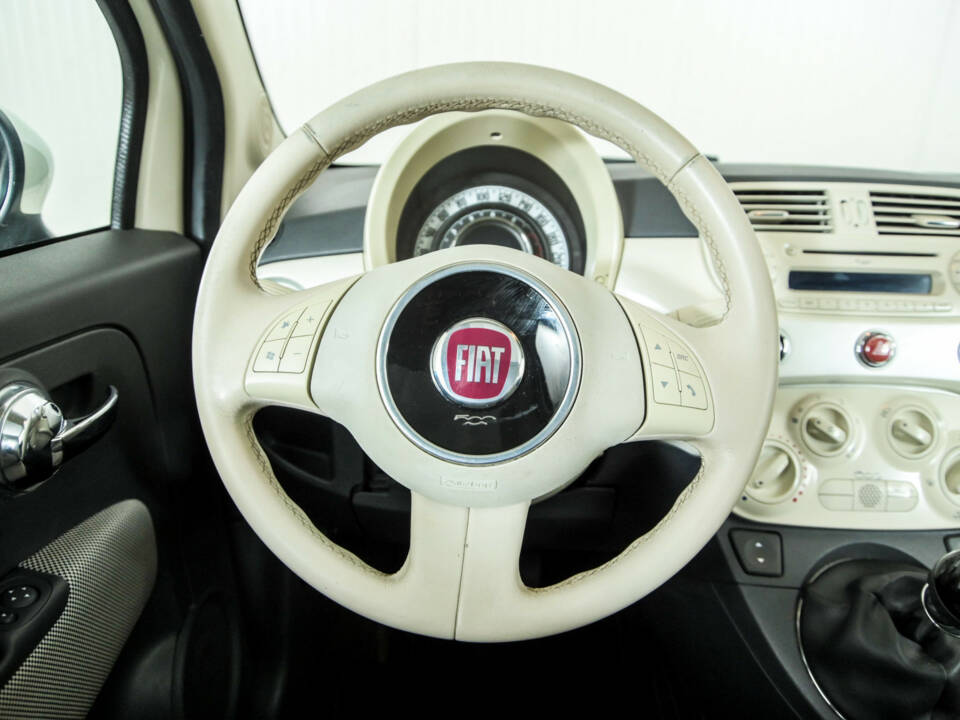 Immagine 8/48 di FIAT 500 (2009)