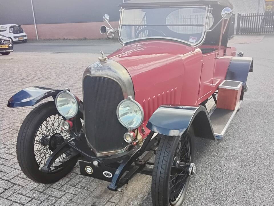 Bild 3/11 von Stoewer Typ D3 cabriolet (1924)