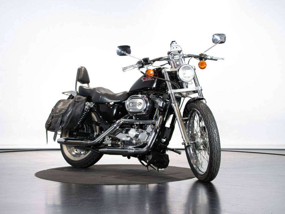 Bild 6/50 von Harley-Davidson XL 1200 C Sportster Custom (1997)