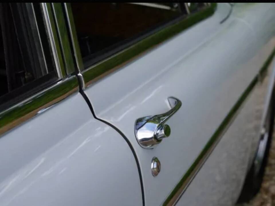 Image 11/37 of Rover 3.5 Litre Coupe (1970)