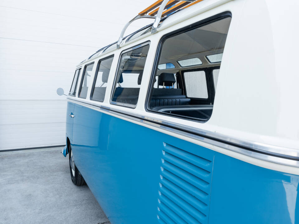 Image 12/89 of Volkswagen T1 Samba (1966)