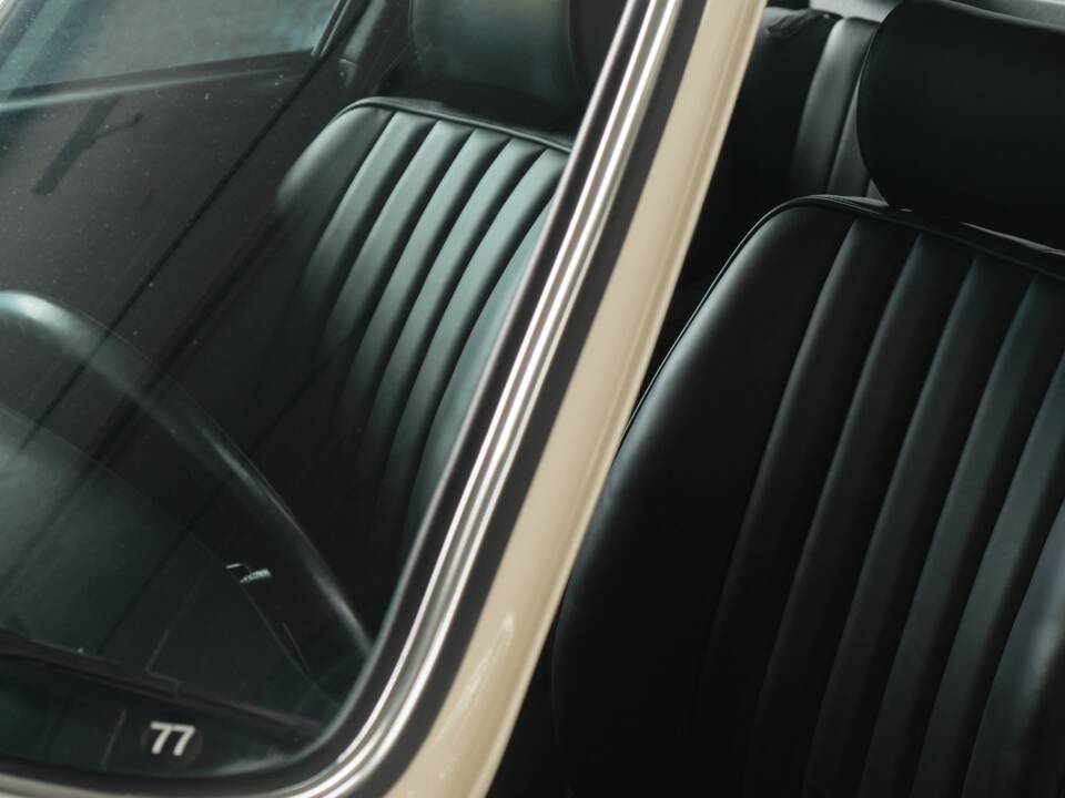 Bild 46/50 von Porsche 911 2.4 T (1972)