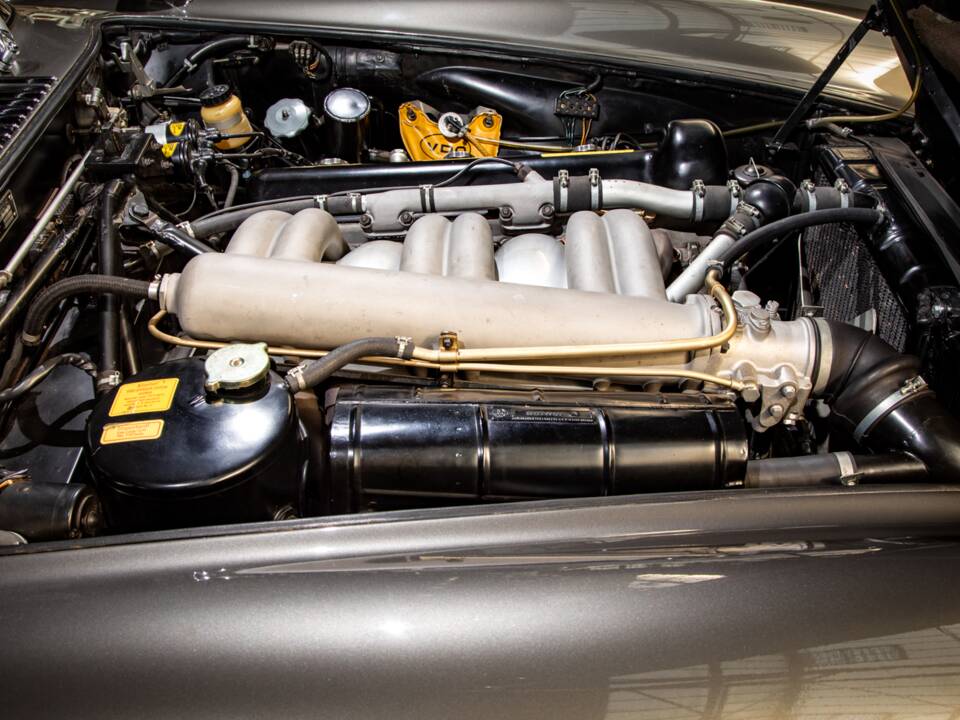 Image 19/22 de Mercedes-Benz 300 SL Roadster (1961)