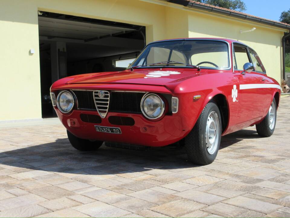 Bild 1/54 von Alfa Romeo Giulia GTA 1300 Junior (1968)