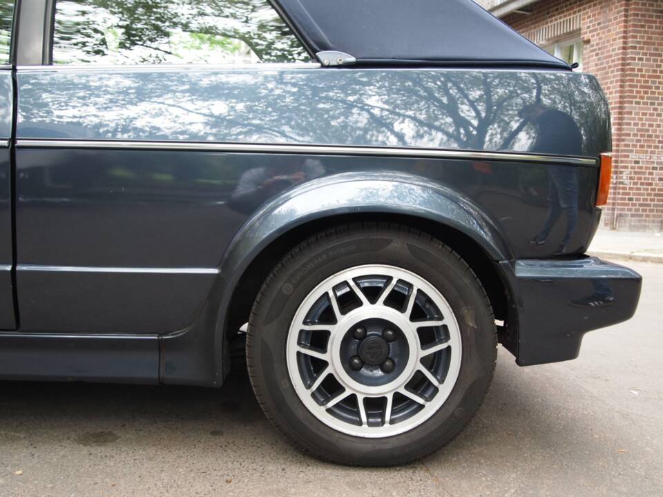 Image 38/148 of Volkswagen Golf Mk I Convertible 1.6 (1988)