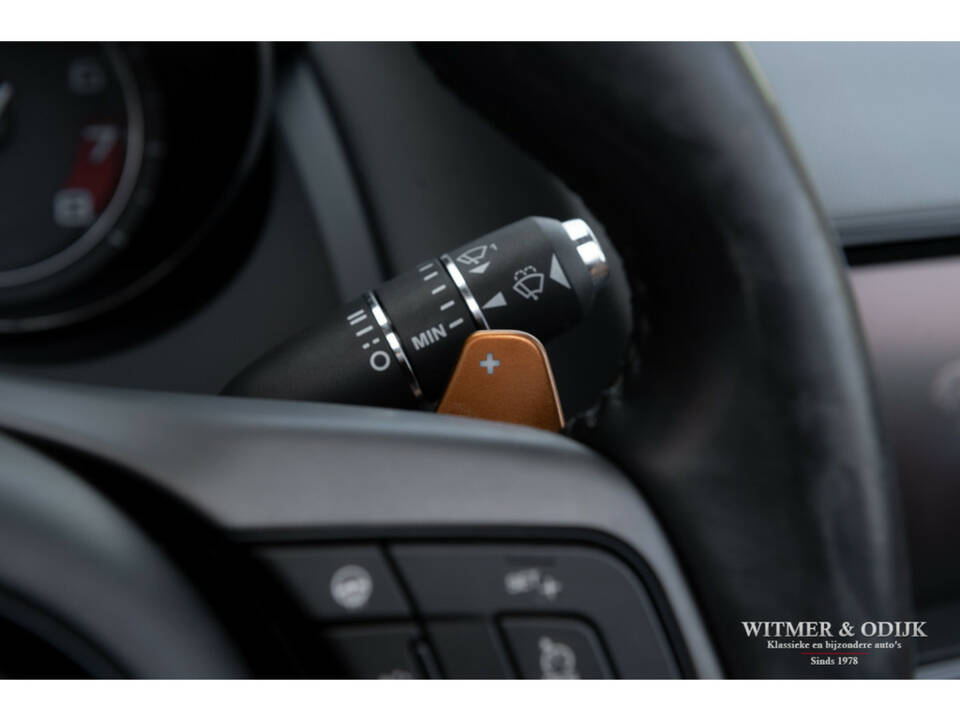 Image 11/38 of Jaguar F-Type S (2014)