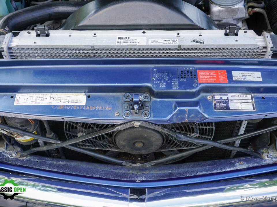 Immagine 17/60 di Mercedes-Benz 420 SL (1987)