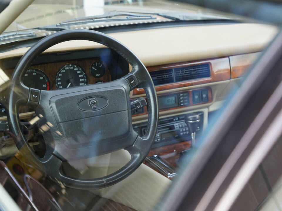 Afbeelding 12/50 van Jaguar XJS 4.0 (1995)