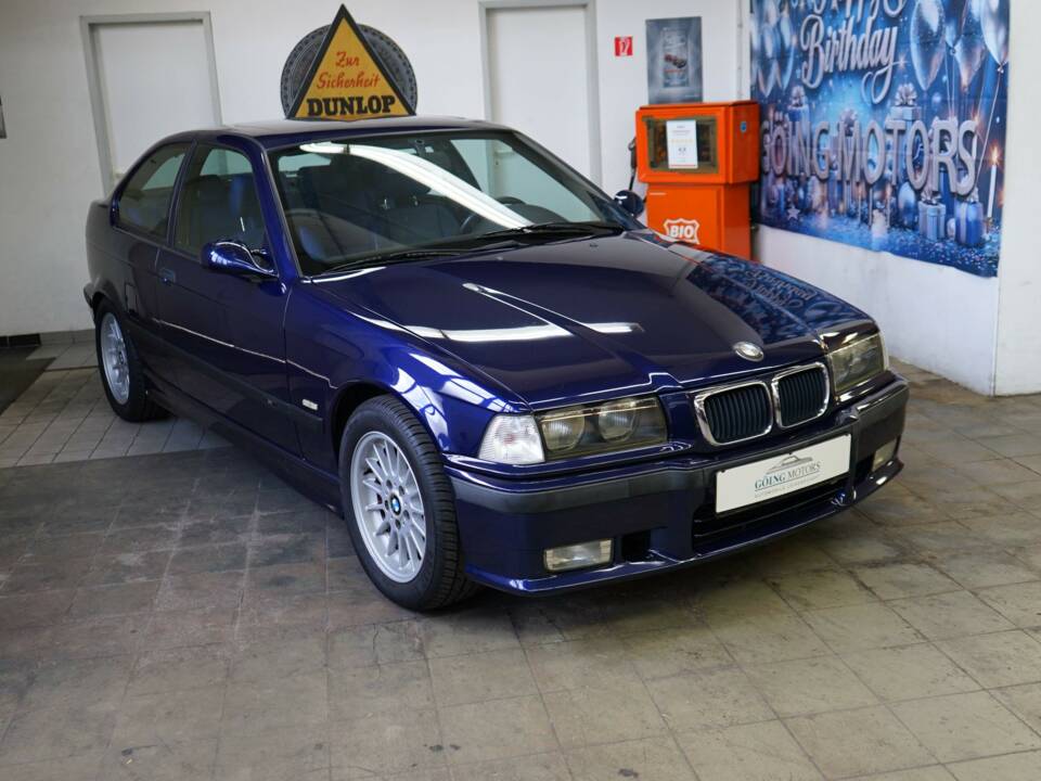 Image 2/33 of BMW 323ti Compact (1999)