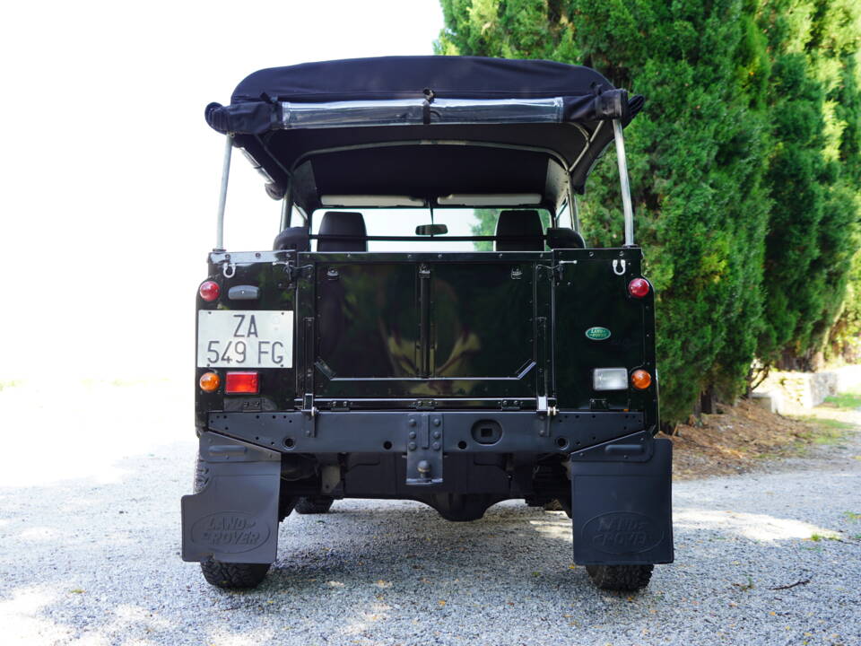 Bild 93/97 von Land Rover Defender 90 Td5 (2000)
