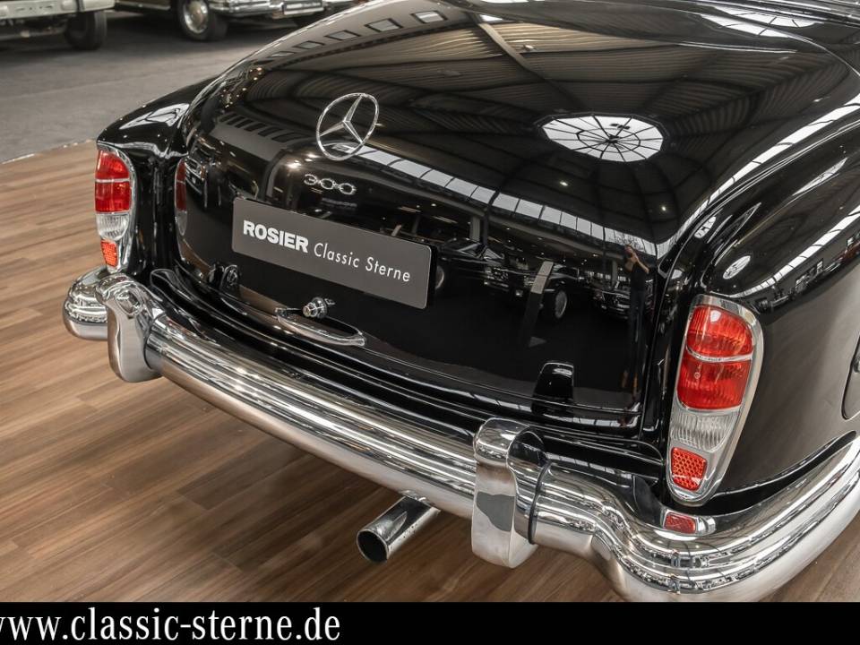 Bild 13/15 von Mercedes-Benz 300 d (1961)