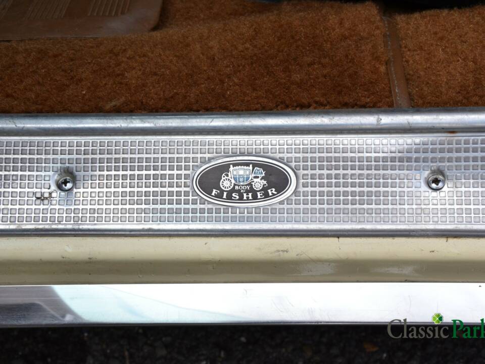 Bild 27/50 von Buick Electra 225 Hardtop (1976)