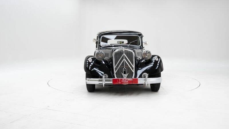 Image 5/15 of Citroën Traction Avant 15&#x2F;6 (1954)