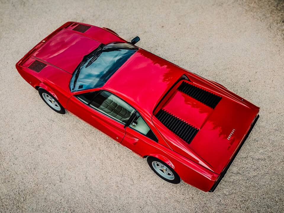 Imagen 24/50 de Ferrari 308 GTBi (1981)
