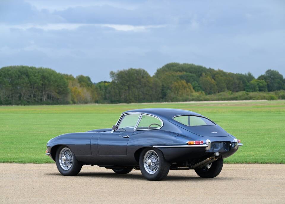 Image 7/30 de Jaguar Type E 3.8 (1963)