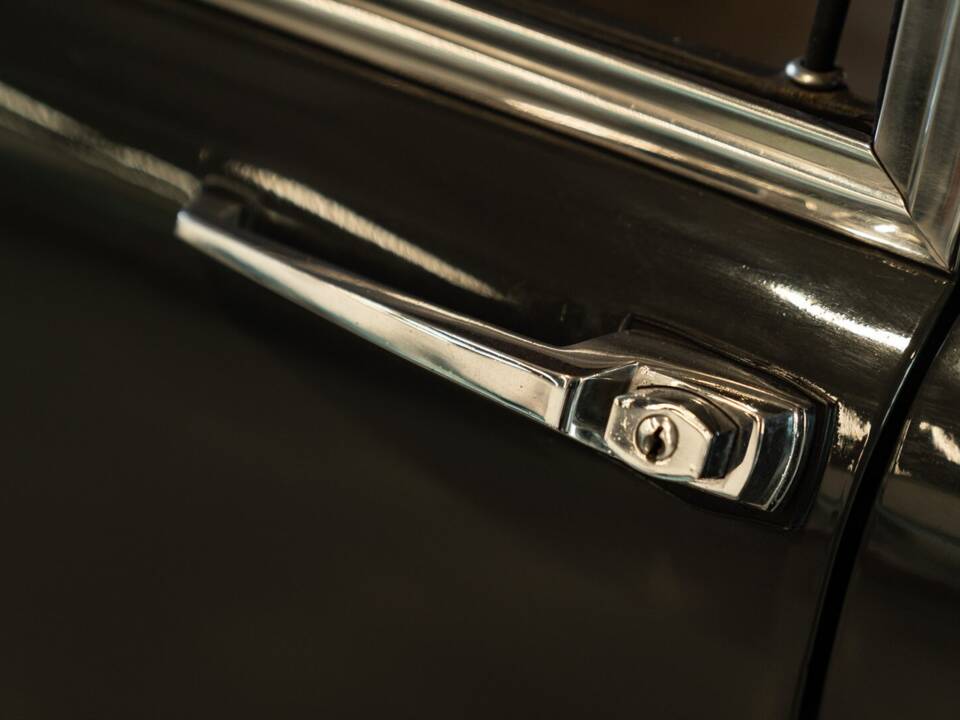 Image 17/43 de Lancia Flavia 1500 (1967)