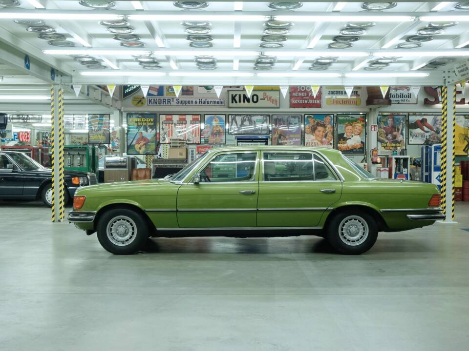 Image 5/50 de Mercedes-Benz 450 SEL 6,9 (1976)