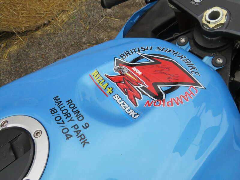 Immagine 14/37 di Suzuki DUMMY (2004)