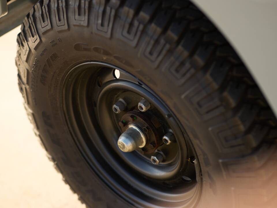 Immagine 3/66 di Land Rover 88 (1963)