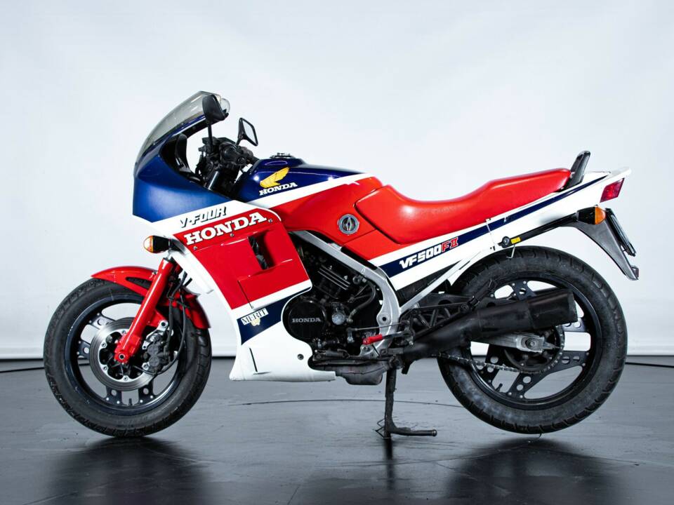 Image 1/50 of Honda DUMMY (1986)