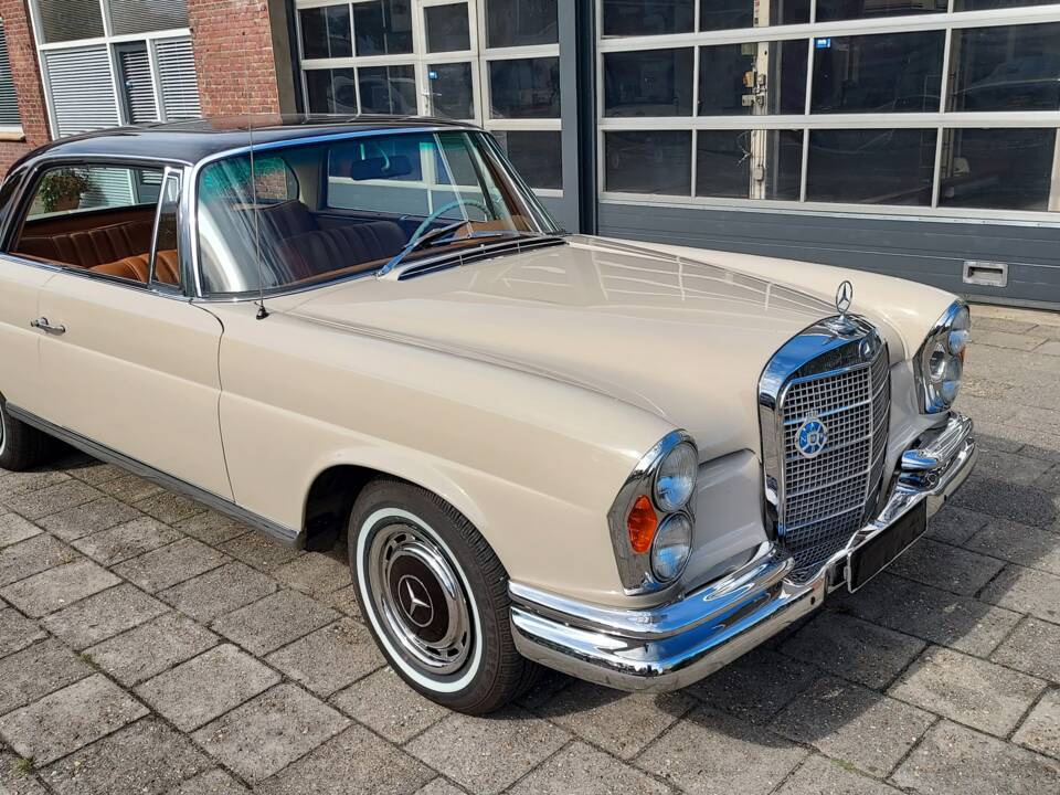 Bild 5/29 von Mercedes-Benz 280 SE (1968)