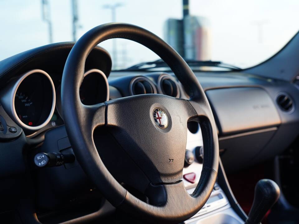 Imagen 56/90 de Alfa Romeo GTV 2.0 Twin Spark (1998)