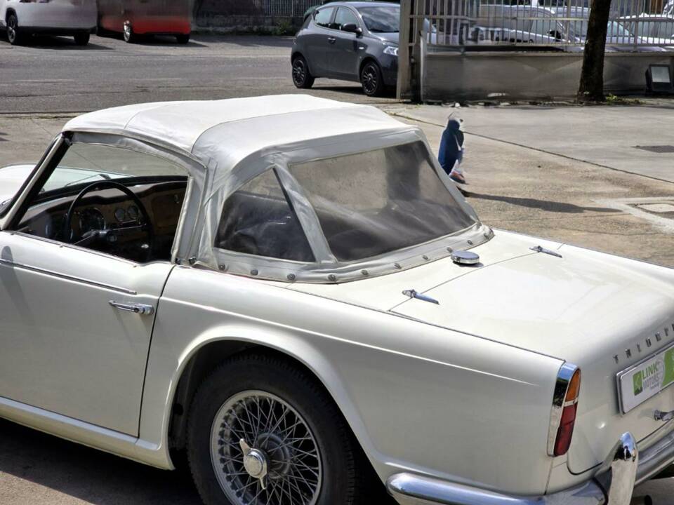 Imagen 15/46 de Triumph TR 4A (1965)