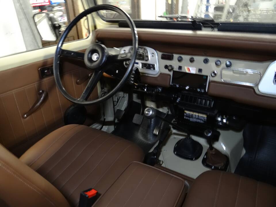Afbeelding 22/31 van Toyota Land Cruiser BJ 43 (1979)