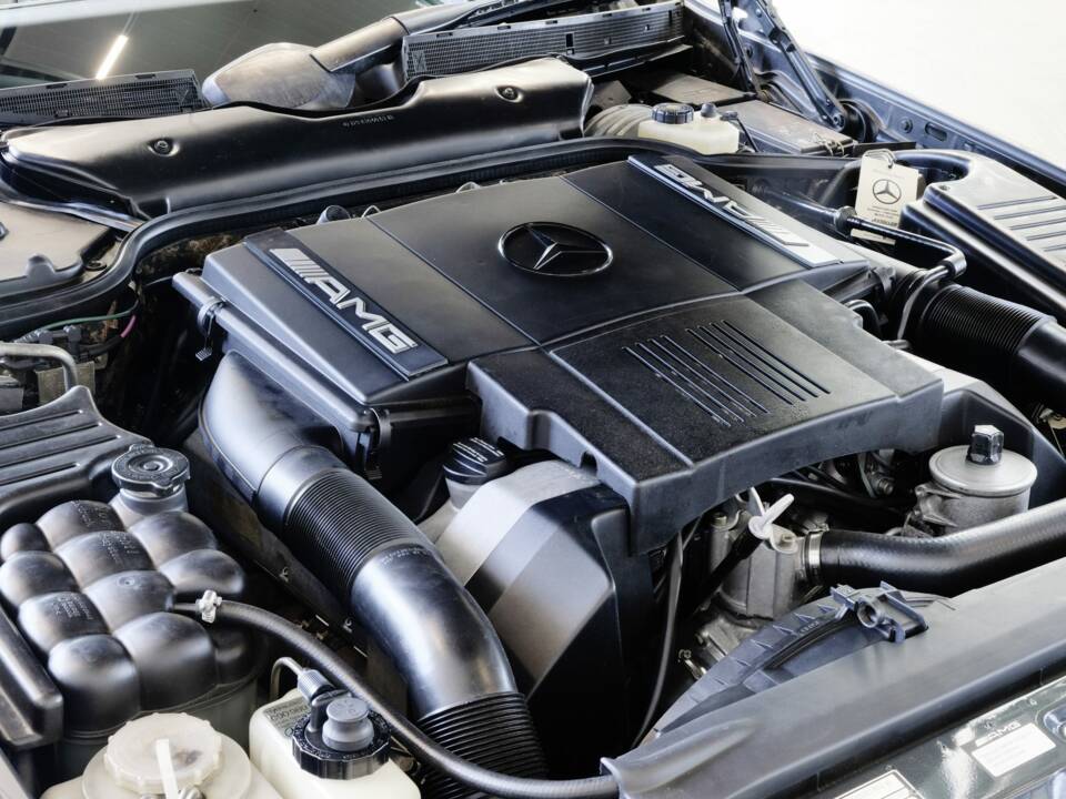 Bild 36/50 von Mercedes-Benz SL 60 AMG (1994)