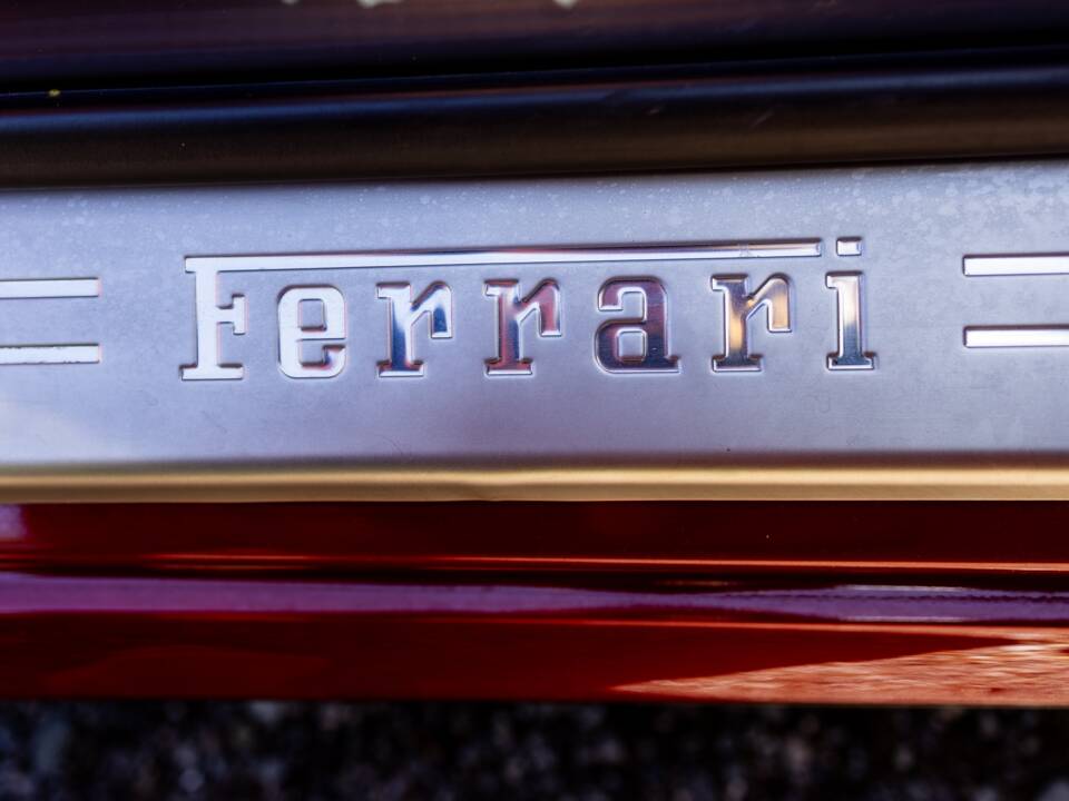 Bild 7/50 von Ferrari FF (2012)