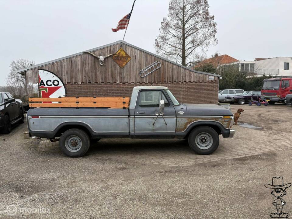 Image 17/31 of Ford F-250 (1978)