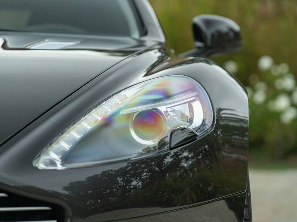 Bild 15/50 von Aston Martin Rapide (2010)
