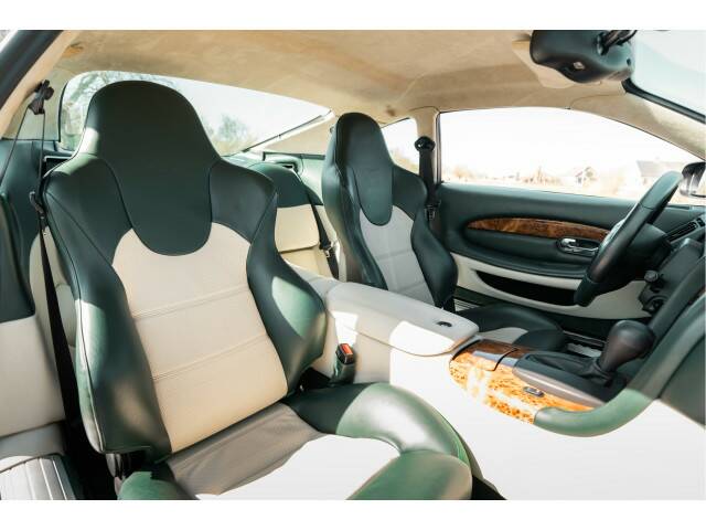 Image 21/43 of Aston Martin DB 7 GTA (2003)