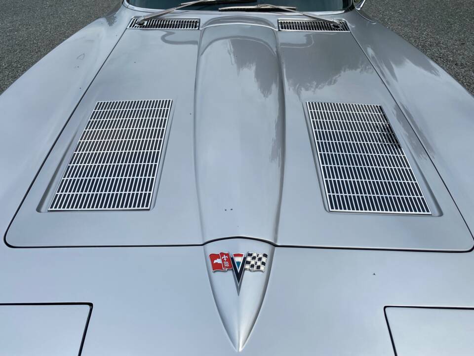 Bild 17/20 von Chevrolet Corvette Sting Ray (1963)