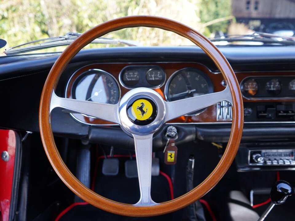 Image 14/52 of Ferrari 275 GTB (1965)