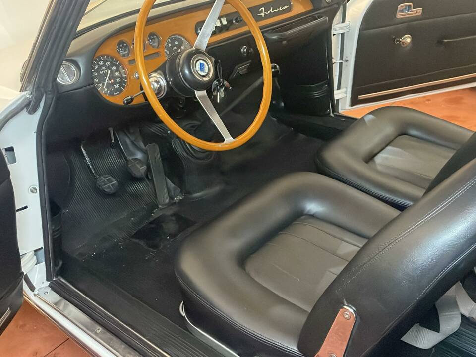 Bild 14/30 von Lancia Fulvia Coupe Rallye (1967)