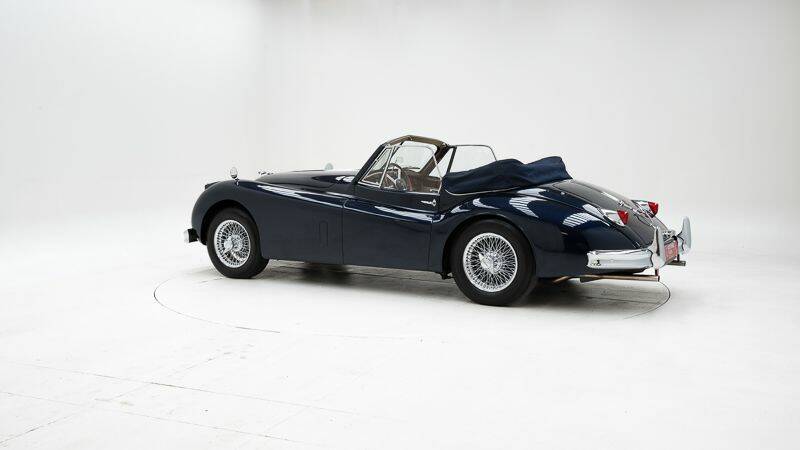 Immagine 4/15 di Jaguar XK 140 DHC (1957)