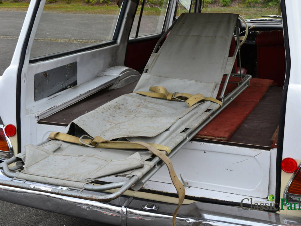 Bild 27/47 von Mercedes-Benz 190 Db (1963)