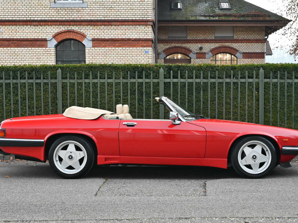Image 5/45 of Jaguar XJ-S Convertible (1990)