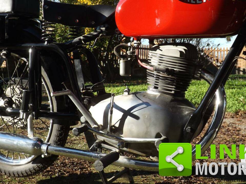 Image 9/10 of Gilera DUMMY (1953)