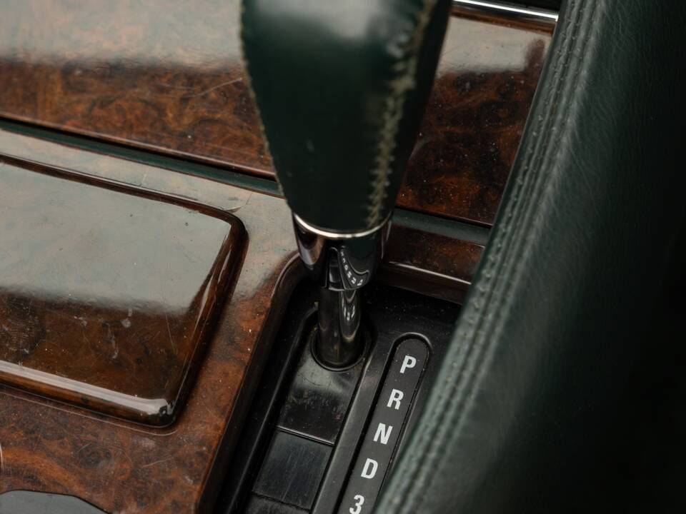 Bild 13/26 von Bentley Azure Mulliner (1999)