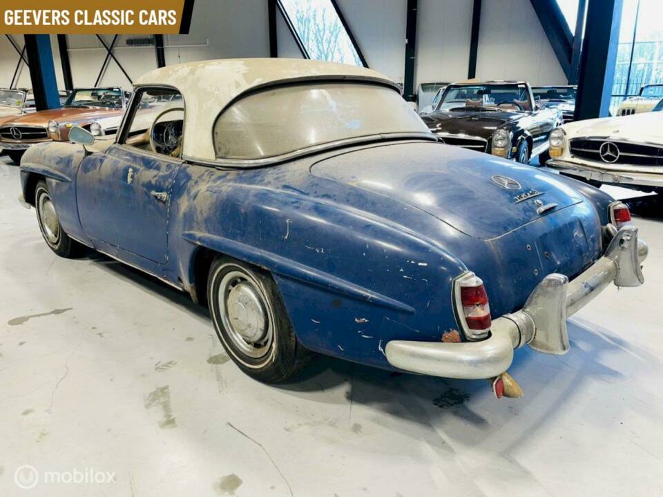 Image 8/13 of Mercedes-Benz 190 SL (1962)