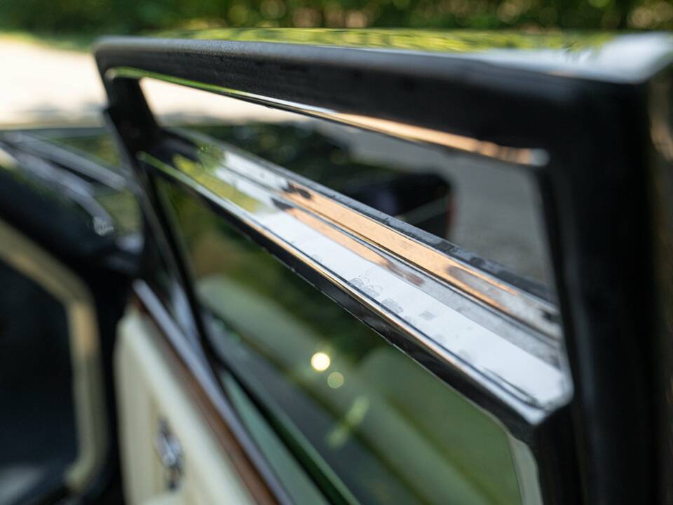 Obraz 26/50 pojazdu Bentley Mulsanne SWB (1985)