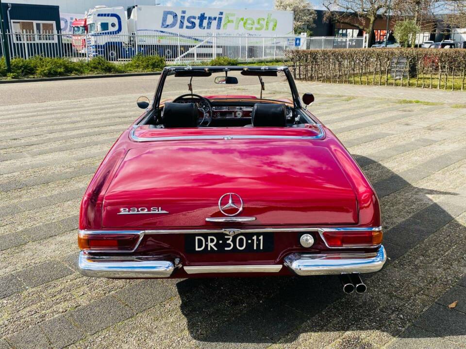 Imagen 28/50 de Mercedes-Benz 230 SL (1966)