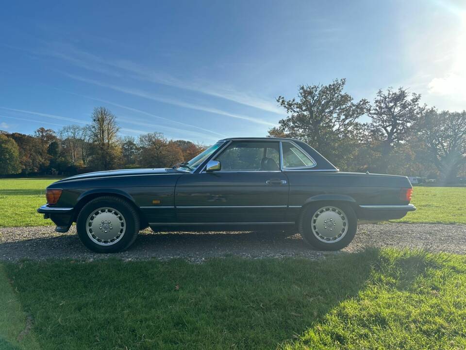 Image 66/71 of Mercedes-Benz 420 SL (1988)