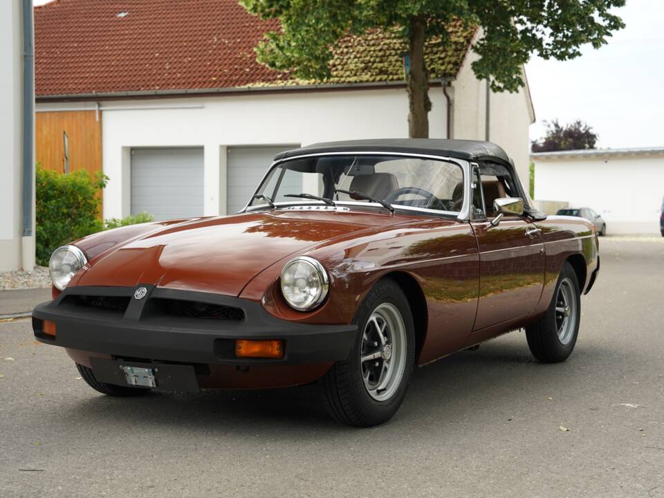 Image 13/100 of MG MGB (1978)