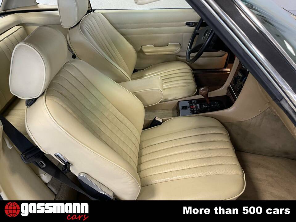 Afbeelding 11/15 van Mercedes-Benz 500 SL (1987)