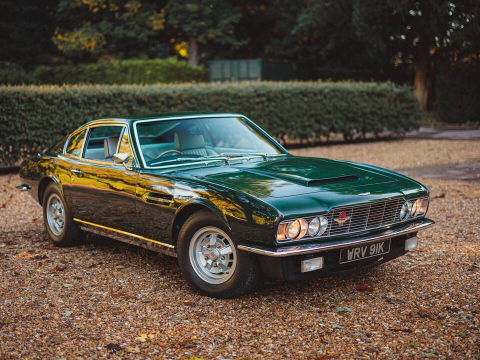 Imagen 1/7 de Aston Martin DBS V8 (1972)