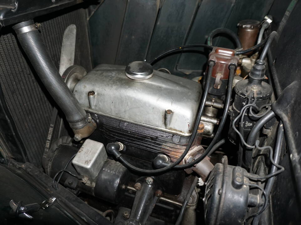 Image 14/49 of Lancia Augusta (1934)