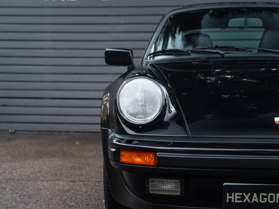 Image 14/67 of Porsche 911 Turbo 3.3 (1987)
